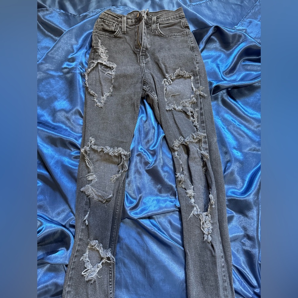 Distressed Gray Women's Jeans